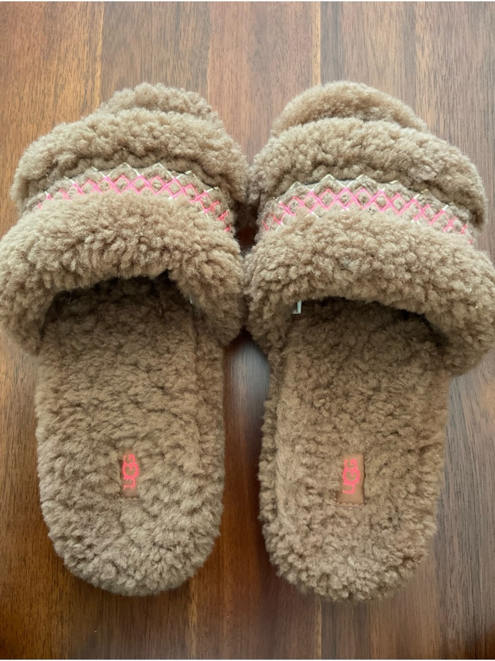 Ugg Cozetta Slippers